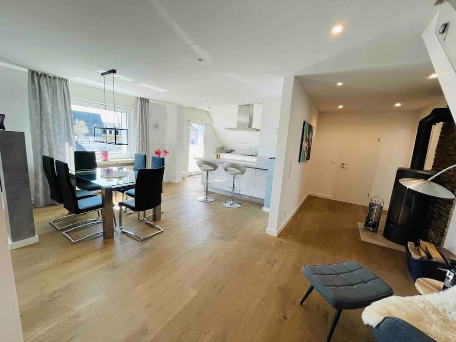 Altstadt Maisonette Wohnung Брилон Екстериор снимка